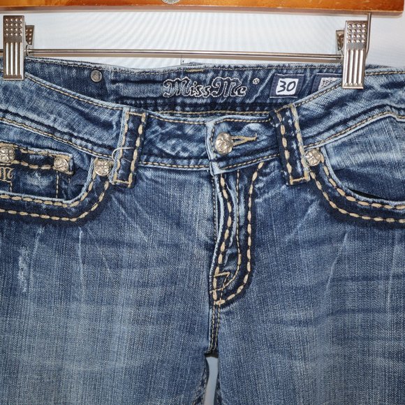 Miss Me Medium Wash Distressed Boot Cut Jeans Women's Size 30 Style JP5014-6 - Picture 2 of 10